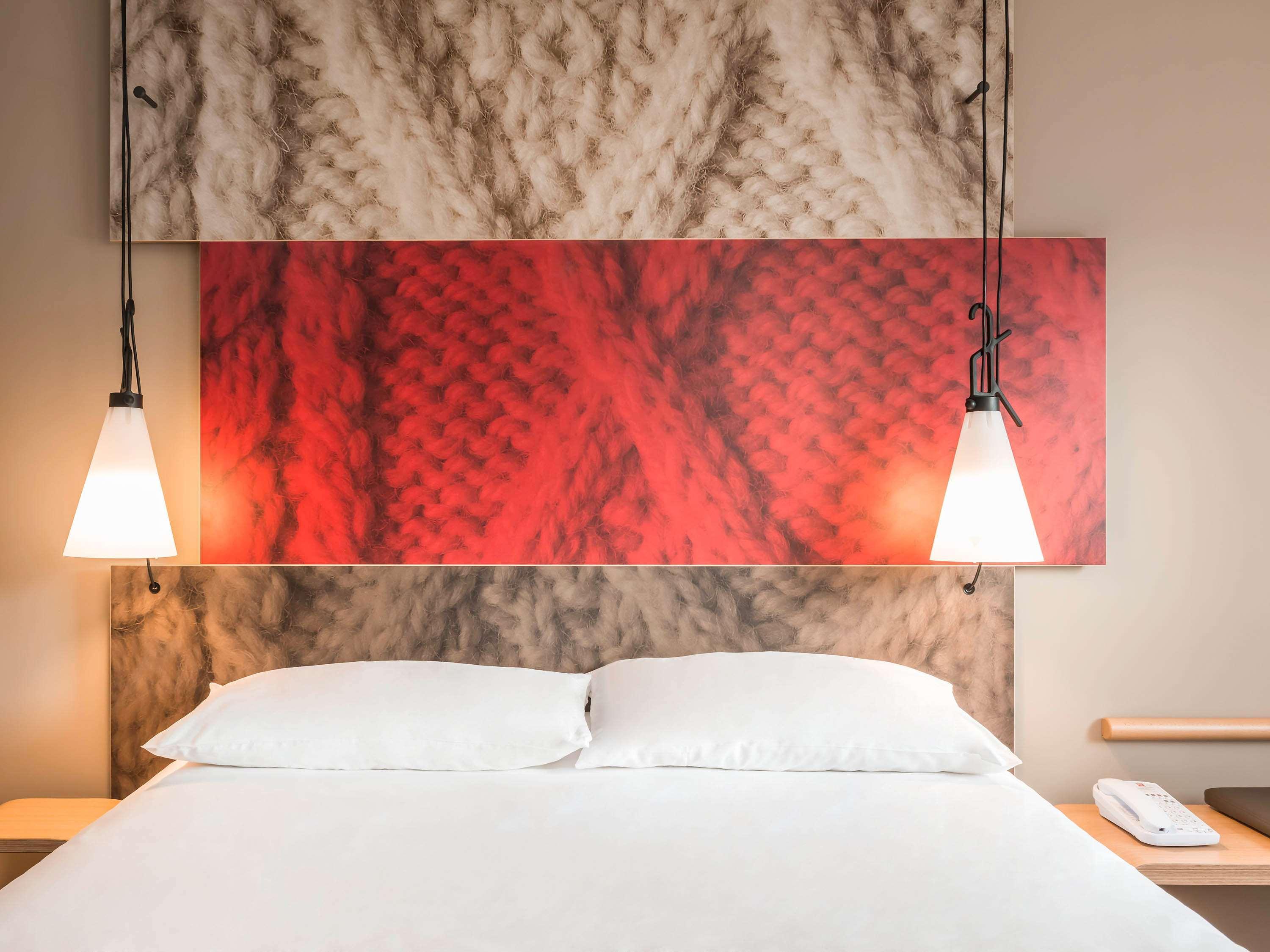 Ibis Poznan Polnoc Hotel Сухи Лас Екстериор снимка