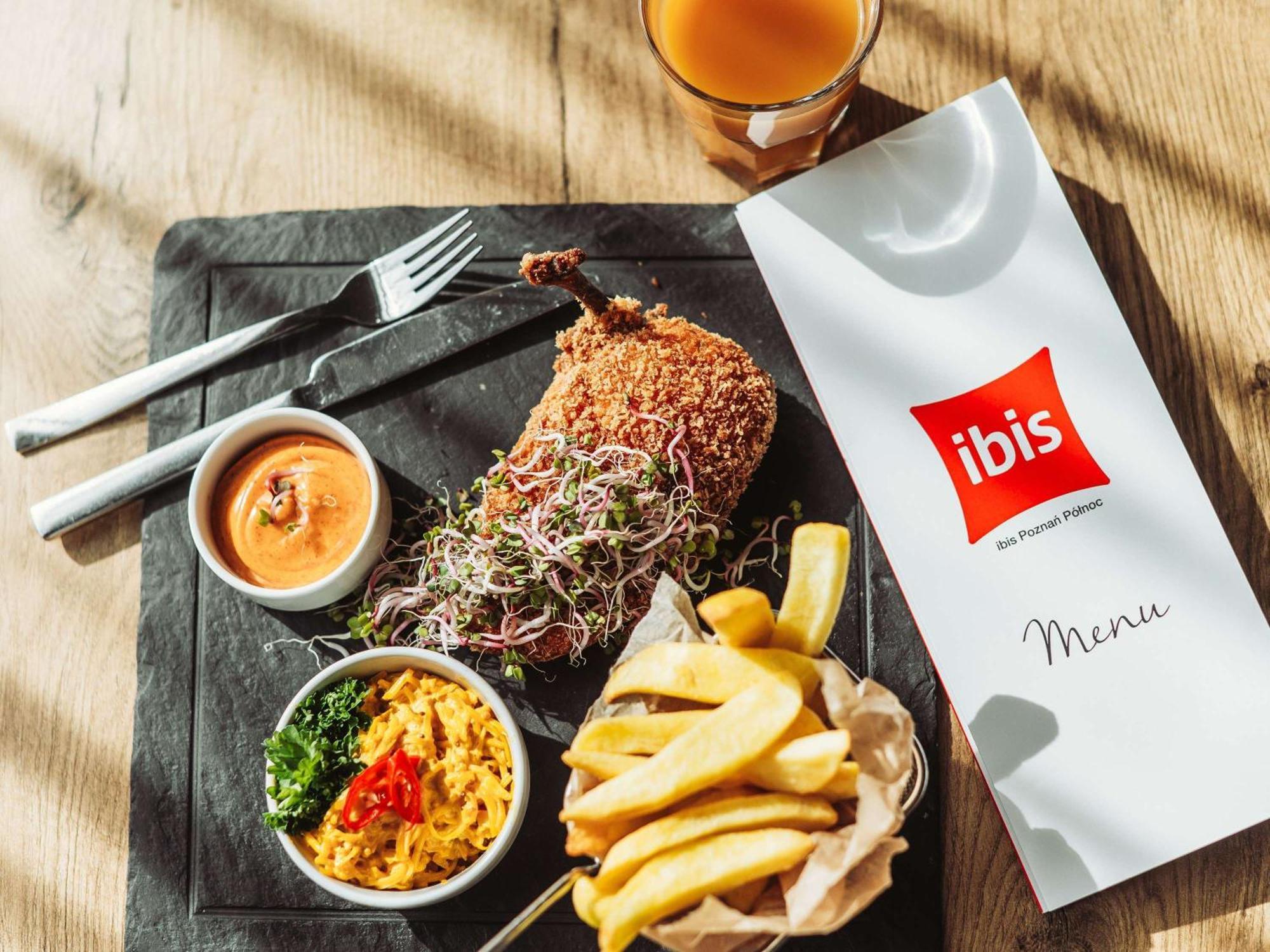 Ibis Poznan Polnoc Hotel Сухи Лас Екстериор снимка